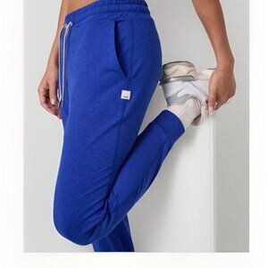 Vuori Women’s Performance Jogger Medium Copenhagen Blue Sporty Athleisure VW303